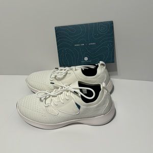 Vessi Everyday Move Sneaker Polar White Size W08 New